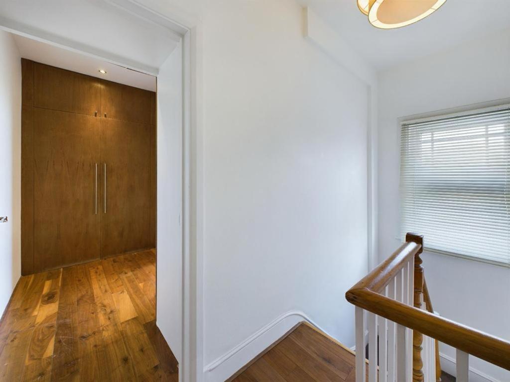 Luxury 4-Bedroom Modern Flat In Central London Steps From Station, Sleeps 9 In Style! Zimmer foto