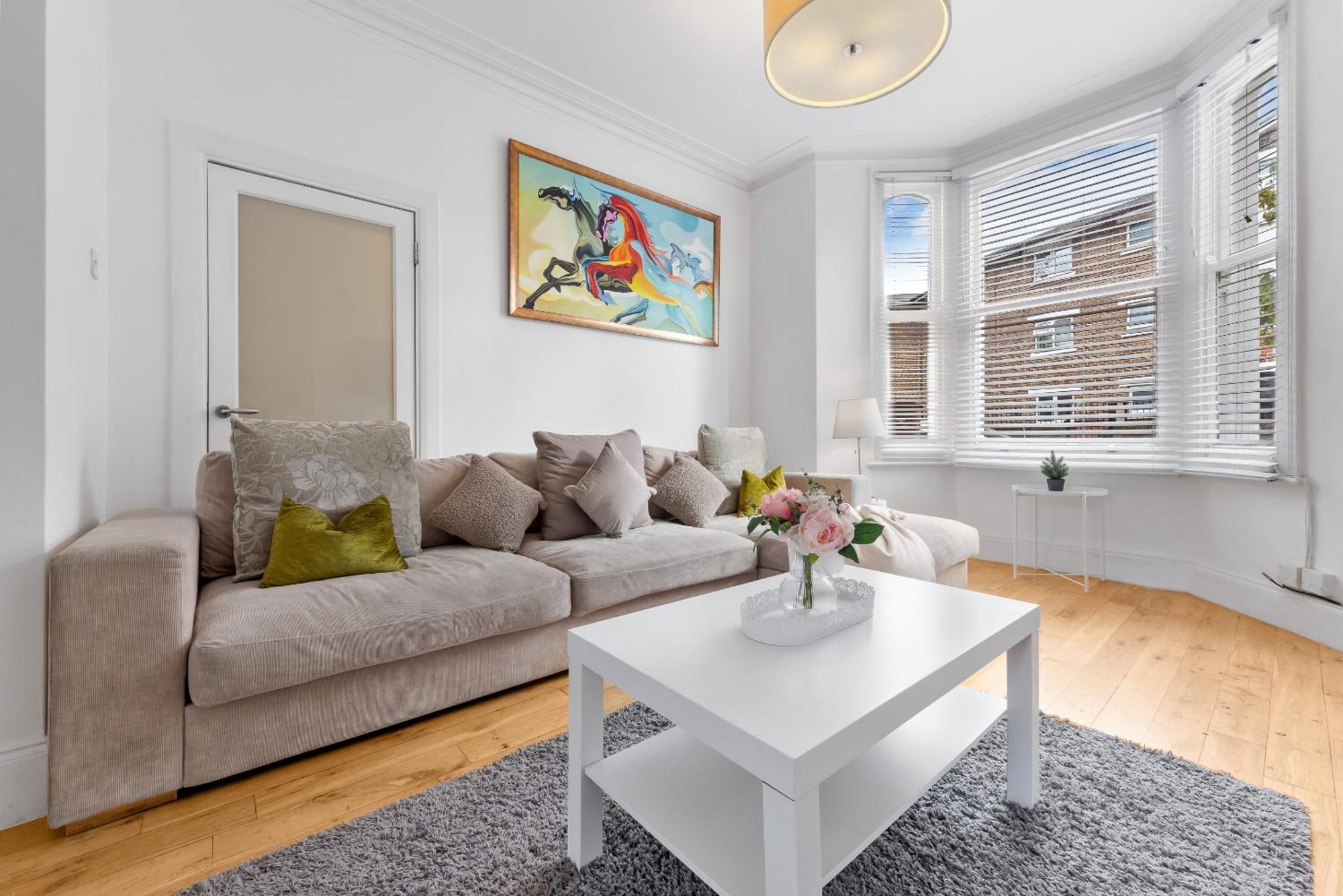 Luxury 4-Bedroom Modern Flat In Central London Steps From Station, Sleeps 9 In Style! Exterior foto